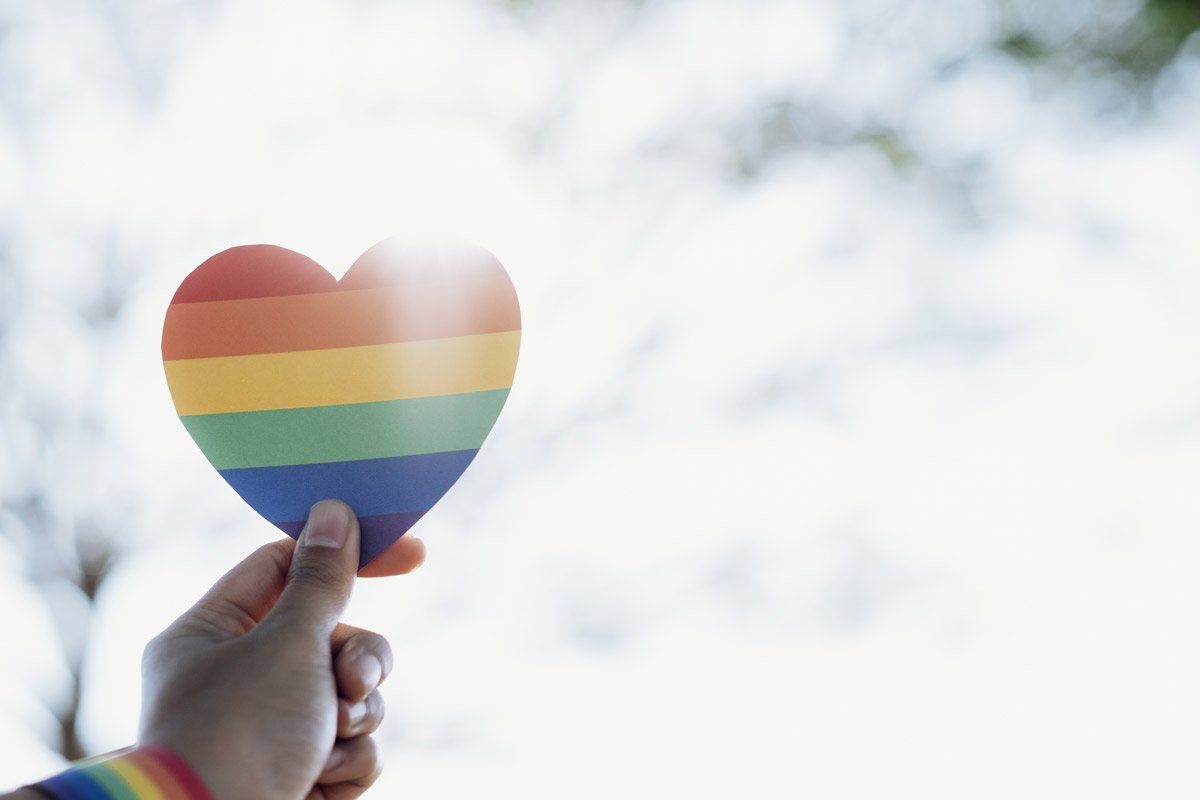 L’universo LGBTQI+ e la psicologia in Italia: la necessità di depatologizzare